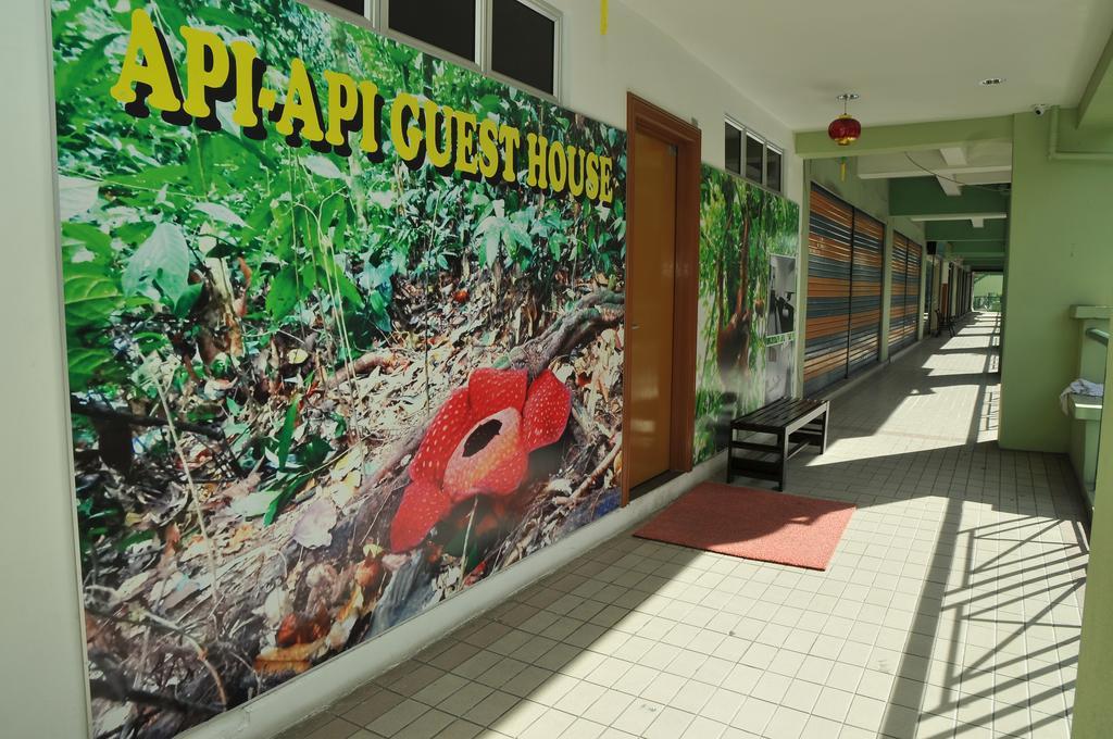 Api-Api Guesthouse Kota Kinabalu Exterior photo